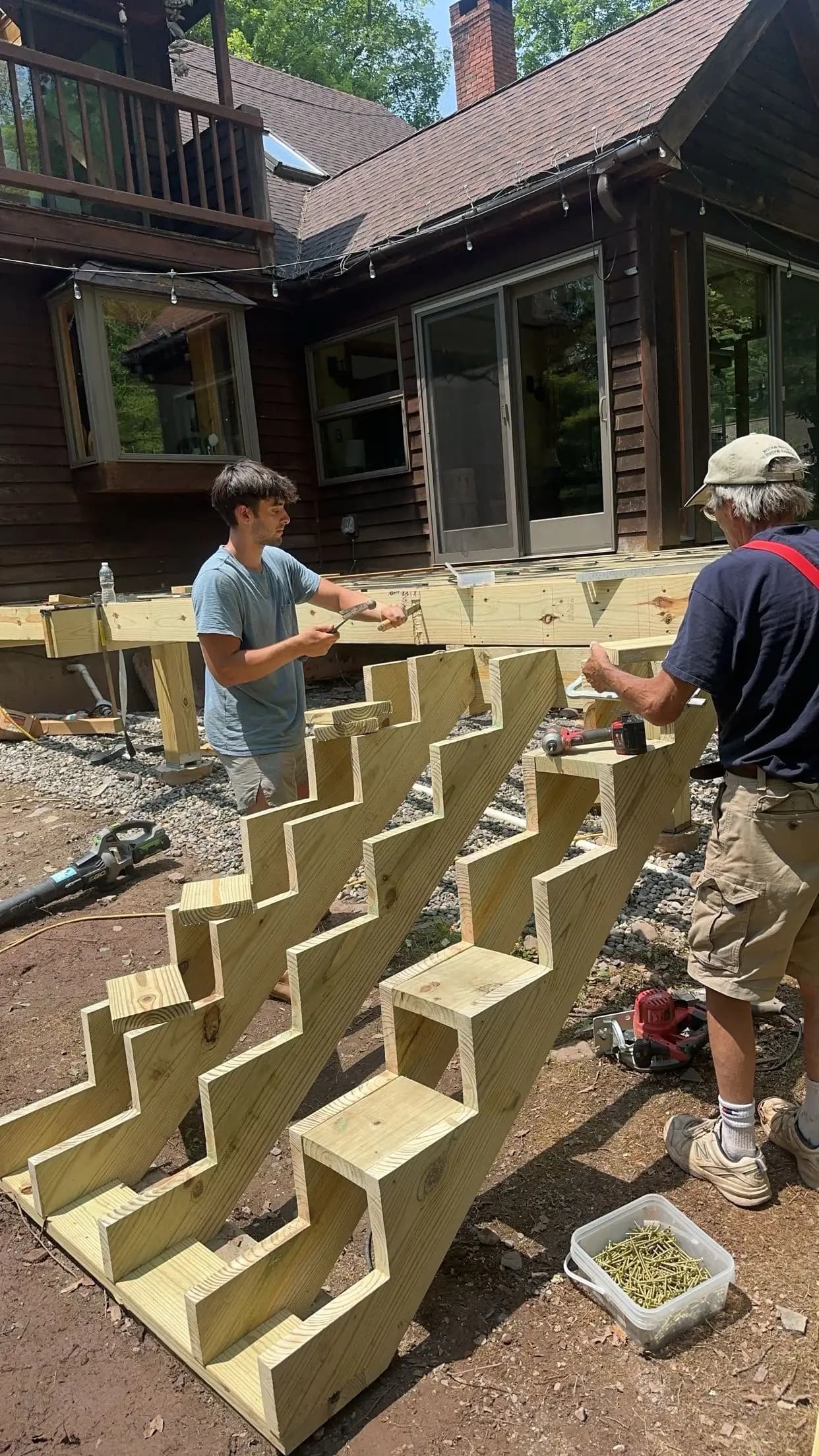 Deck framing detail 14